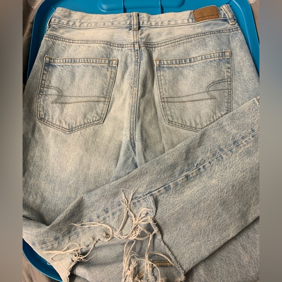 Garage distressed jeans: Size 6 - Picture 4 of 5